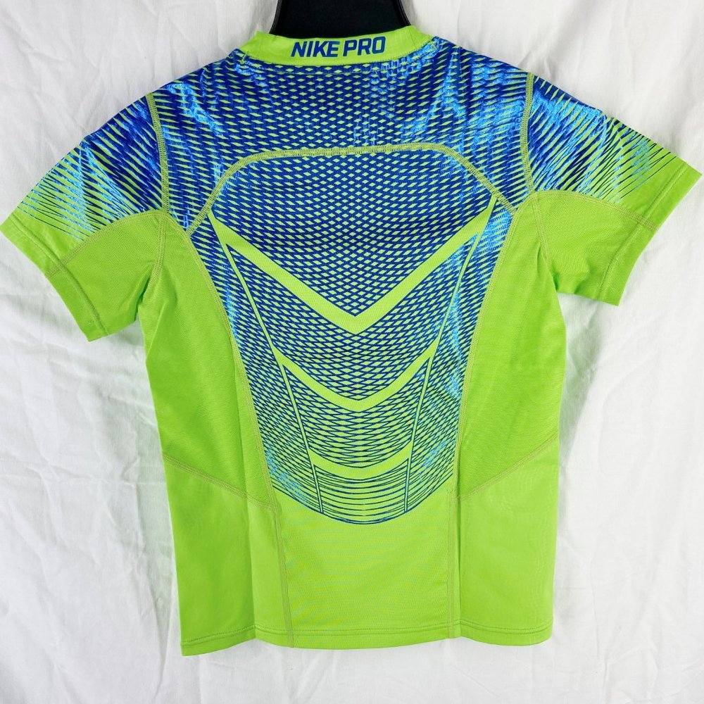 Nike Pro Dri-Fit Boys Neon Yellow Green Fitted Training T-Shirt Size S - Picture 2 of 10